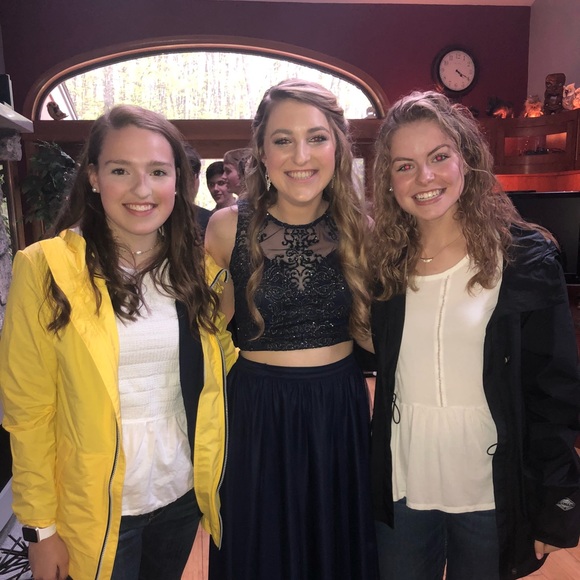 Meet your Posher, Meaghan - Picture 1 of 1